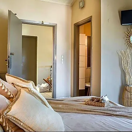 Отель Captain's House Skala (Kefalonia)
