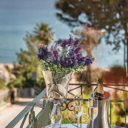 Отель Captain's House Skala (Kefalonia)