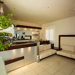 Hotel Captain's House 2*